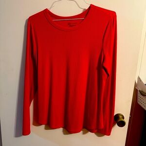 No Boundaries Thermal Top